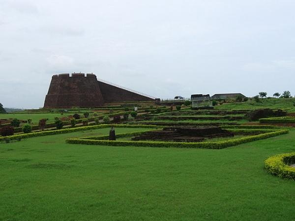 சந்திரகிரி கோட்டை
