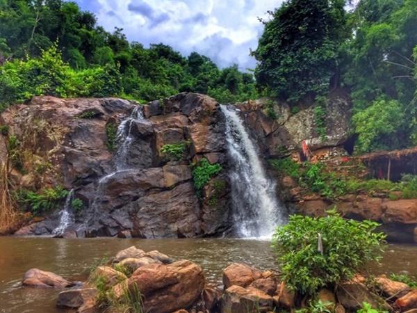 காலாஹண்டி சுற்றுலா - ஈர்க்கும் இடங்கள், செய்யவேண்டியவை மற்றும் எப்படி அடைவது காலாஹண்டி சுற்றுலா - ஈர்க்கும் இடங்கள், செய்யவேண்டியவை மற்றும் எப்படி அடைவது
