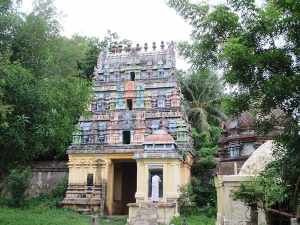 சீர்காழி சுற்றுலா - ஈர்க்கும் இடங்கள், செய்யவேண்டியவை மற்றும் எப்படி அடைவது சீர்காழி சுற்றுலா - ஈர்க்கும் இடங்கள், செய்யவேண்டியவை மற்றும் எப்படி அடைவது
