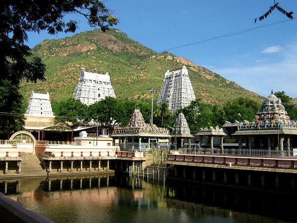 மலையே உருவான சிவபெருமான்