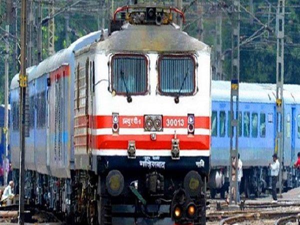 கோரிக்கைகளுக்கு செவி சாய்த்த இந்தியன் ரயில்வே