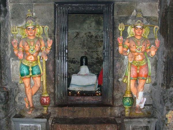 அற்புதங்கள் நிகழ்த்தும் அர்த்தநாரீஸ்வரர்