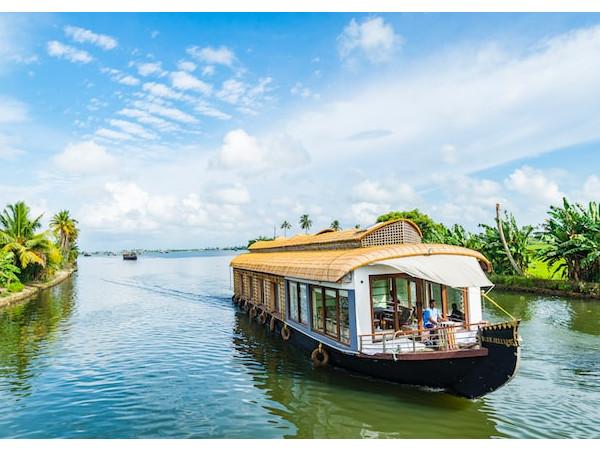 இந்தியாவிலிருந்து இடம் பெற்ற ஒரே மாநிலம்